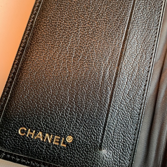 CHANEL Black Leather Agenda or Credit Card Case w/ Gold CC Logo New w/ Tags 🖤 - Picture 8 of 16